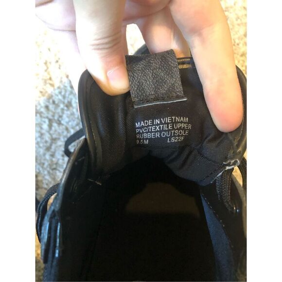 Michael Michael Kors Women’s Black Platform Lace Up Sneakers Size 9.5 NWT - Picture 8 of 11